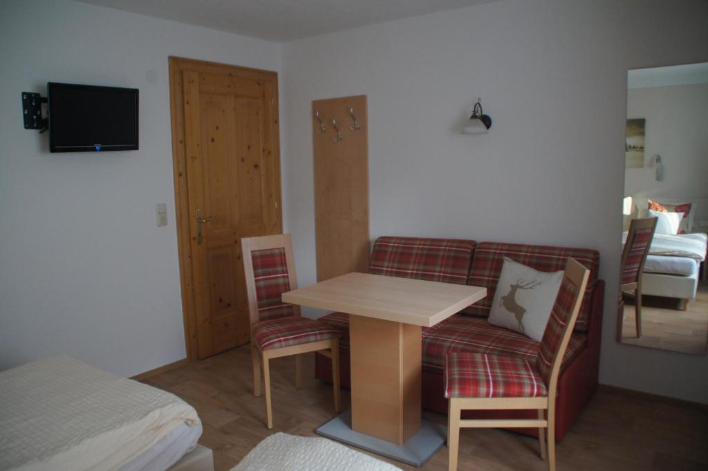 Appartment Sarlo Санкт-Антон-ам-Арльберг Номер фото